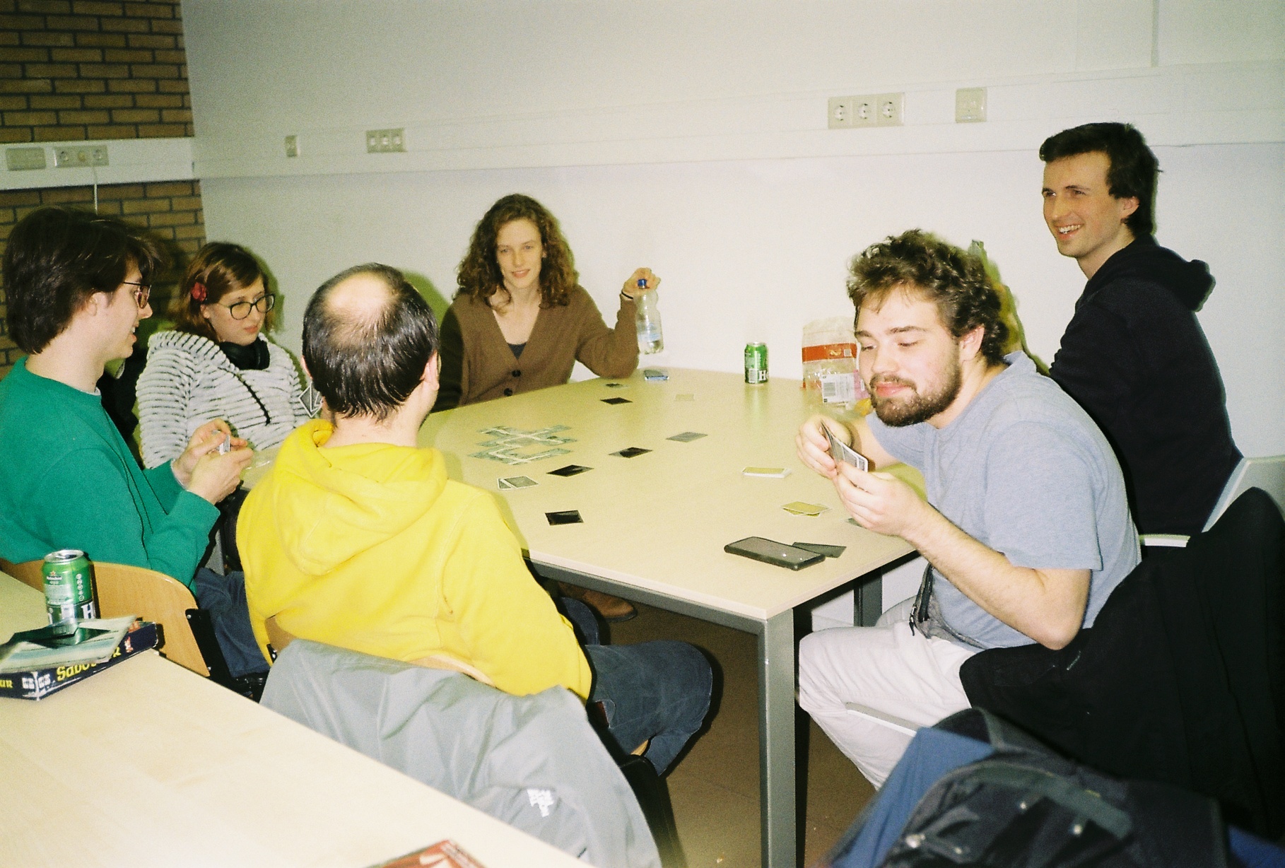 Francijn, Chiara, Justus, Blaž, and Jonathan playing Saboteur