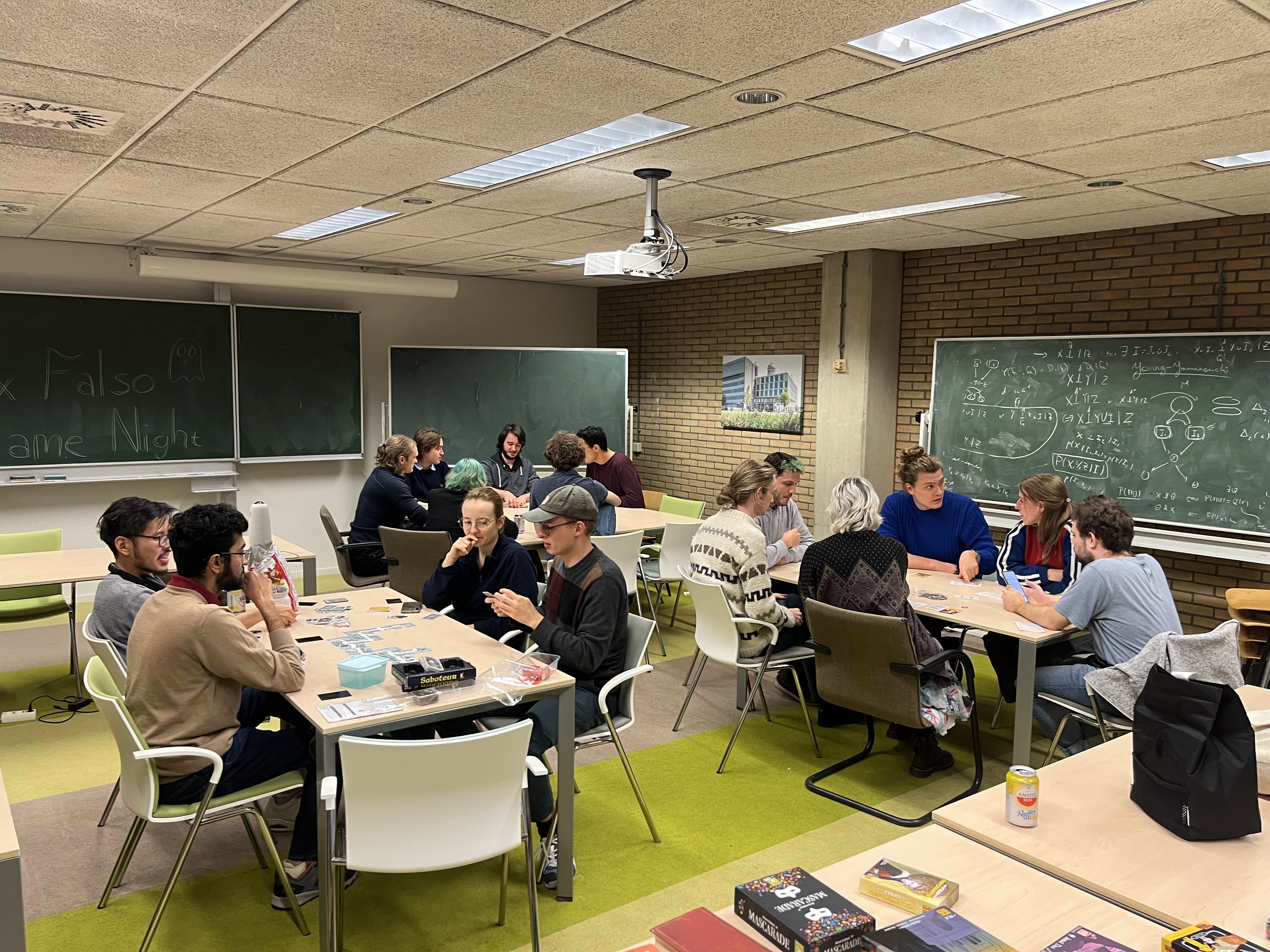 Three ongoing games at different tables. Photo by Thiago Cocco Roque